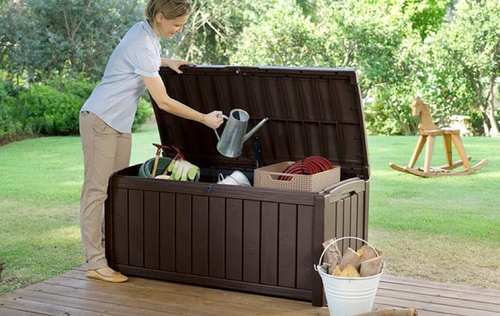 Keter Glenwood 390L Outdoor 60% recycled Garden Furniture Storage Box Brown| Fade Free | All Weather Resistant | Safe and Secure | Zero Maintenance | 2 year Warranty